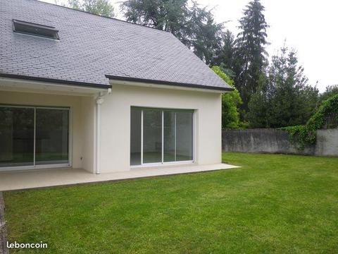 Maison 3 chambres au calme avec jardin