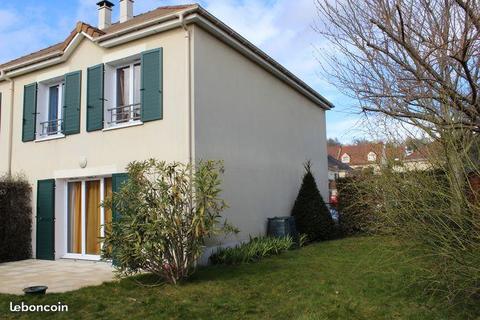 Maison 5 pièces de 93 m2