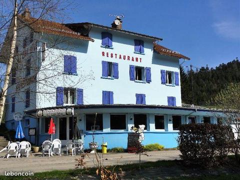 Local hôtel, restaurant, bar 700 m²