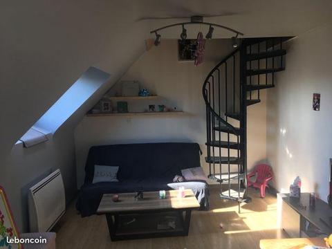 Appartement T3 duplex non meublé