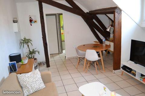 Chartres centre appartement T3/T4 (+ garage box)