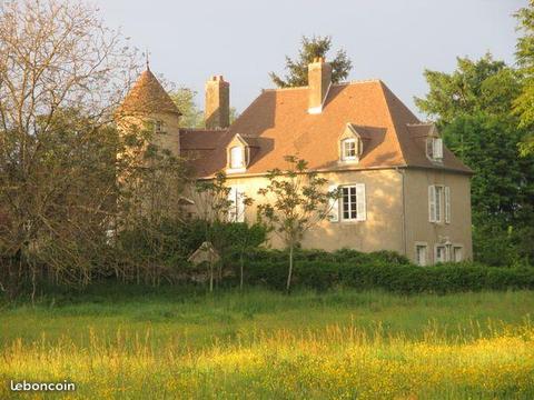 Ancienne Maison Forte XVè siècle en bord de Loire