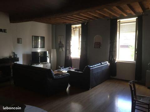 Appartement 94 m2 proche du centre