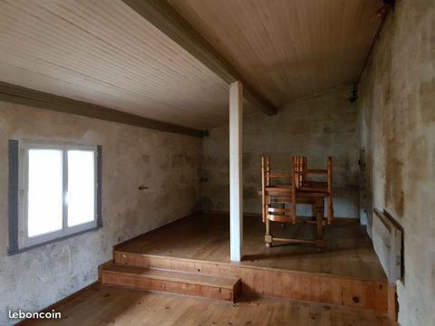 Maison 85m2 3ch pierre centre jardin 150m2