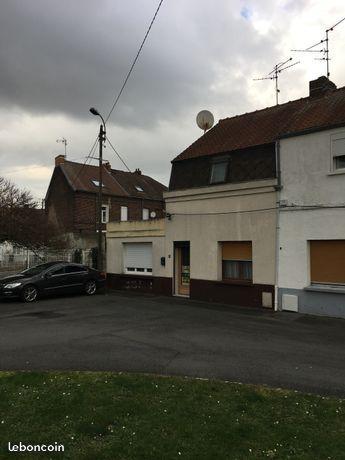 Maison de ville1 seule mitoyenneté 95 m2