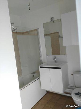 studio 32m2 haut standing Paris 20e