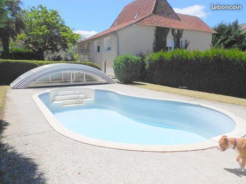 Maison rénovée avec piscine
