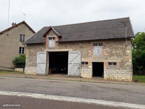 Maison - Ateliere - Garage - Grange