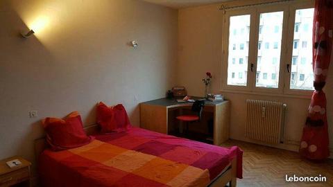 joli appartement F3