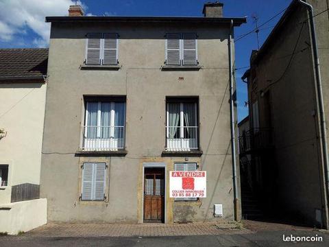 Maison de ville 130 m² Digoin