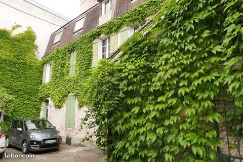 Appartement 3 pièces 71 m2 Auxerre centre ville
