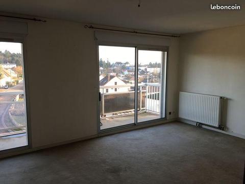 Loue appartement 4 pièces proche centre paray