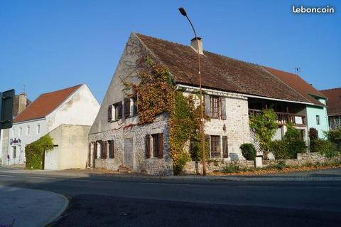 Grande maison de caractère du 16/17ème siècle